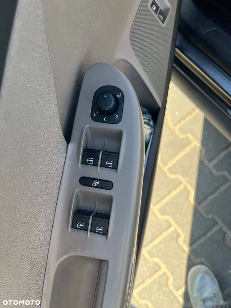 Volkswagen Passat 2.0 TDI Comfortline DSG - 15