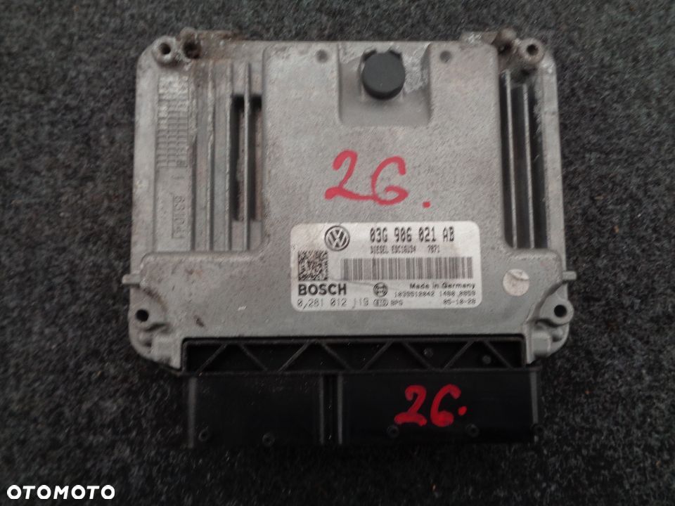VW GOLF V TOURAN 2.0 TDI KOMPUTER STEROWNIK SILNIKA 03G906021AB