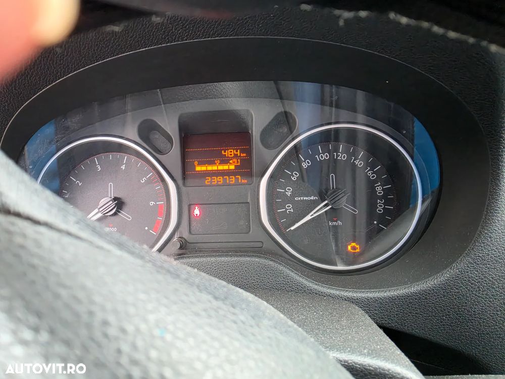 Citroën C-Elysée 1.2 PureTech BVM Feel - 11