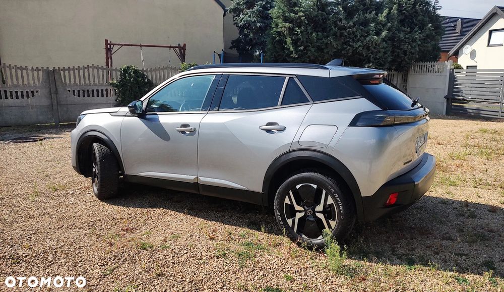 Peugeot 2008 PureTech 100 Allure S&S BVM6 - 18
