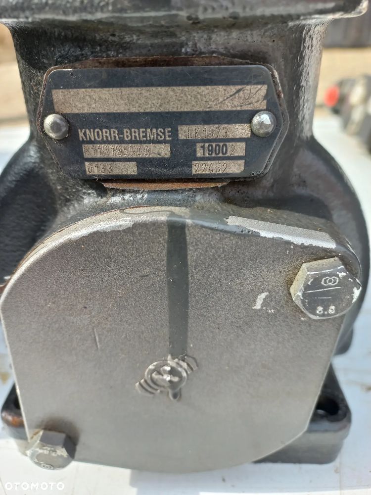 Komprersor,zbiornik pneumatyczny,ACX3065090,sprężarka powietrza,massey,valtra,fendt,ACV082333A,F842880141020 WABCO,zawór hamulcowy, - 7