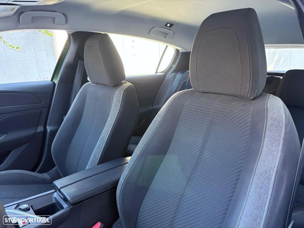 Peugeot 308 1.2 PureTech Active Pack - 30