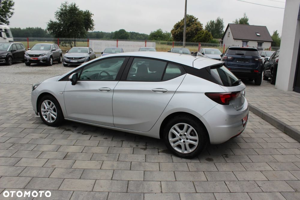 Opel Astra 1.6 D (CDTI) Dynamic - 6