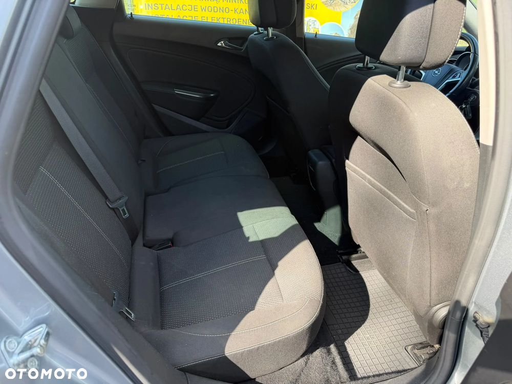 Opel Astra - 11