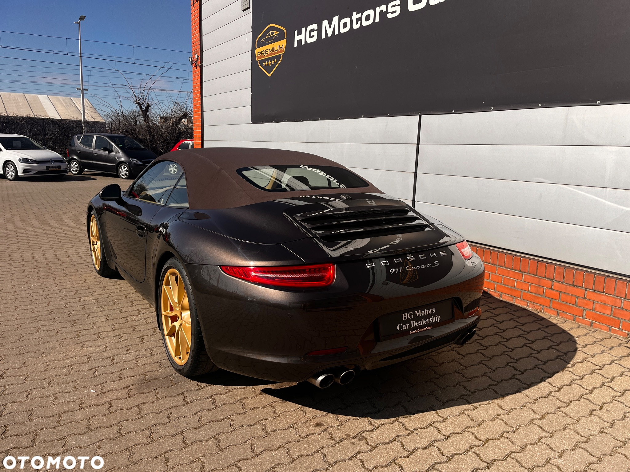 Porsche 911 Carrera S Cabrio - 9