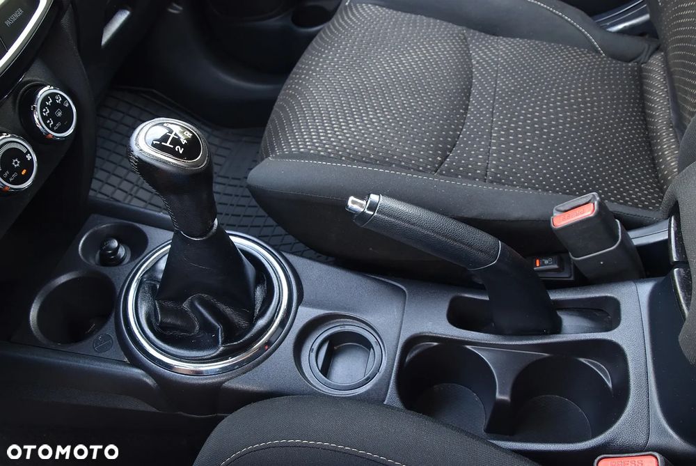 Mitsubishi ASX 1.6 2WD Diamant Edition - 37