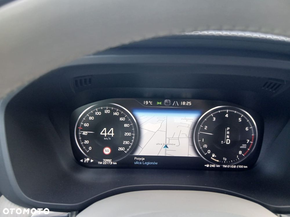 Volvo XC 60 T5 AWD Inscription - 12