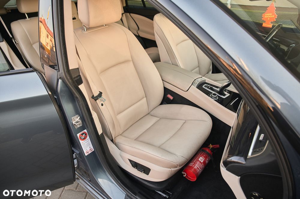 BMW 5GT 530d - 31