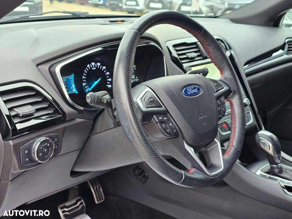 Ford Mondeo 2.0 HEV ST Line High - 9