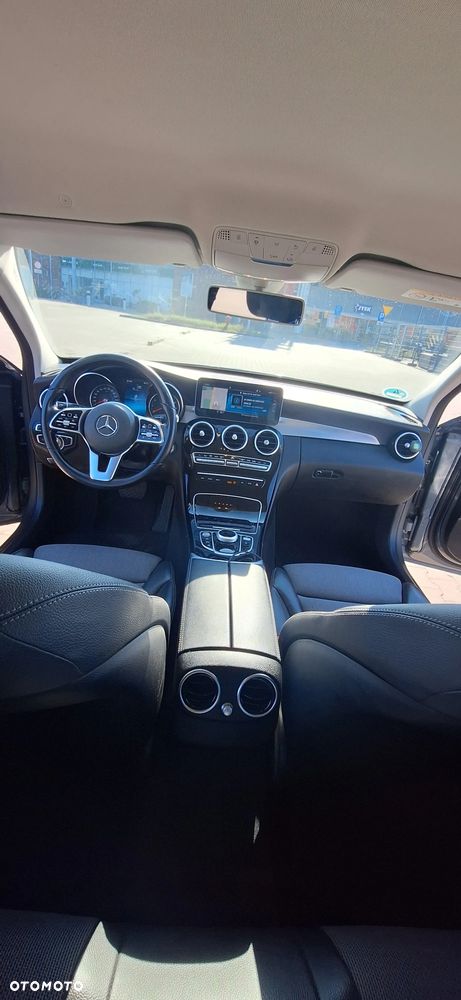 Mercedes-Benz Klasa C 200 9G-TRONIC - 10