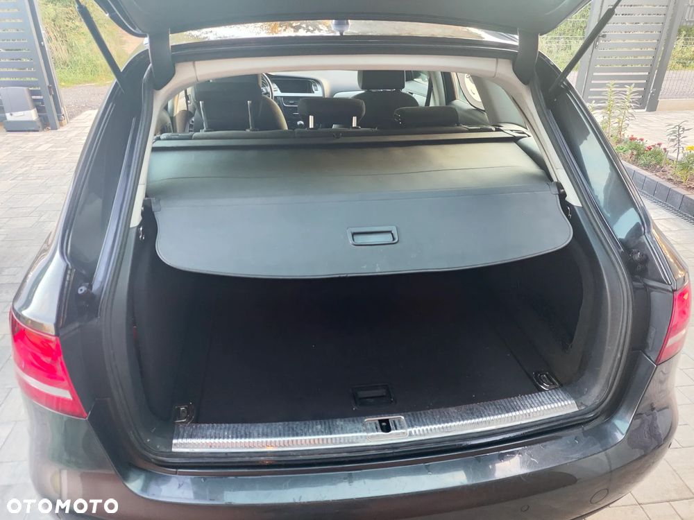 Audi A4 Avant - 8