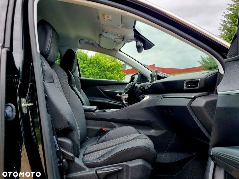 Peugeot 3008 1.5 BlueHDi Allure S&S - 11