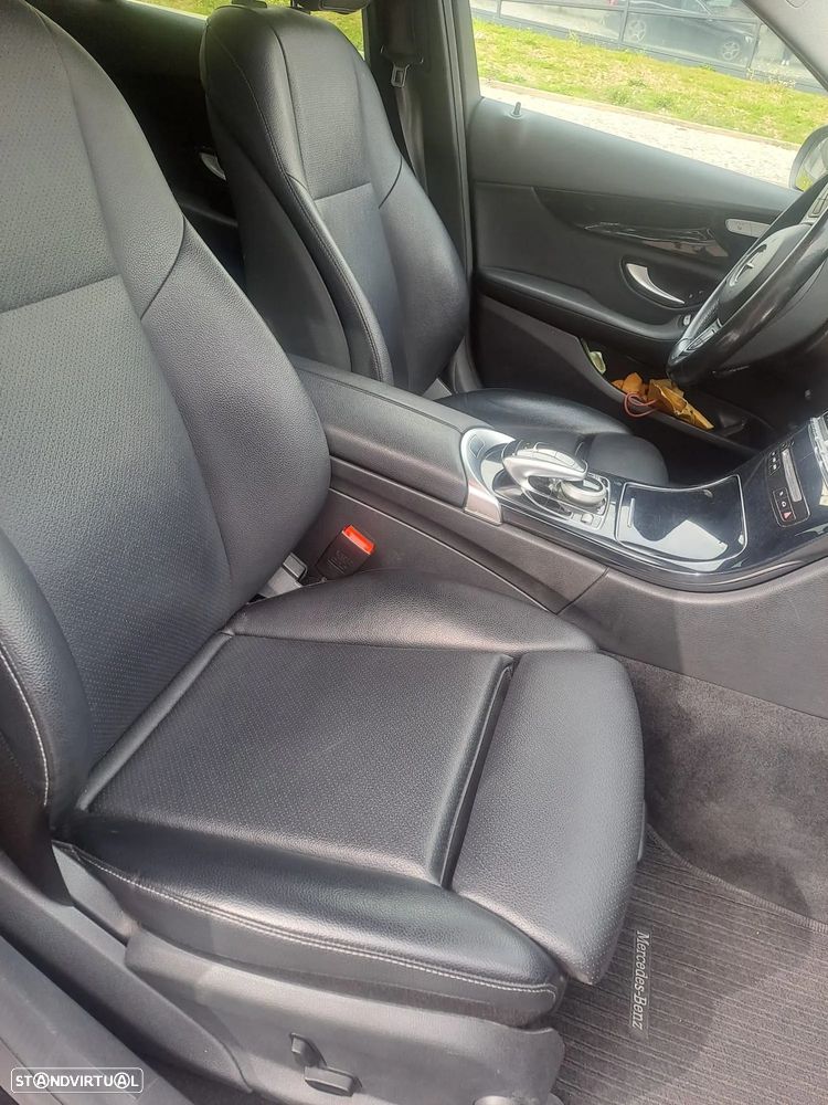 Mercedes-Benz C 220 d Avantgarde Aut. - 3