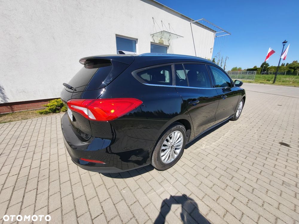 Ford Focus 1.5 TDCi Platinium X PowerShift - 4