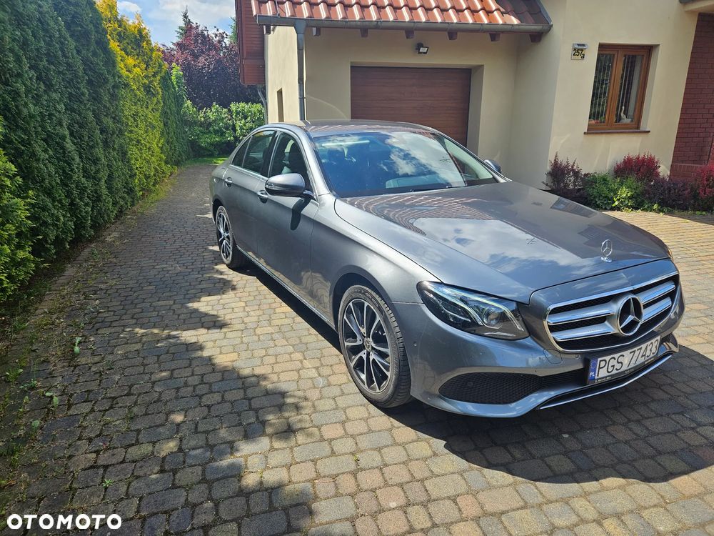 Mercedes-Benz Klasa E 200 9G-TRONIC - 3
