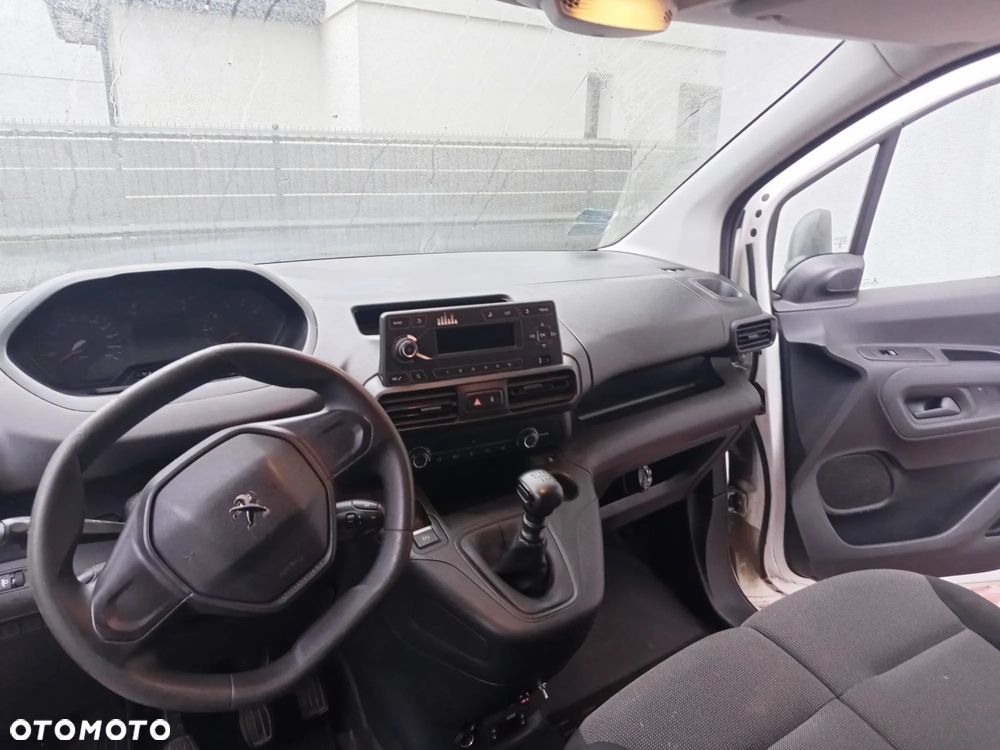 Peugeot Partner - 10