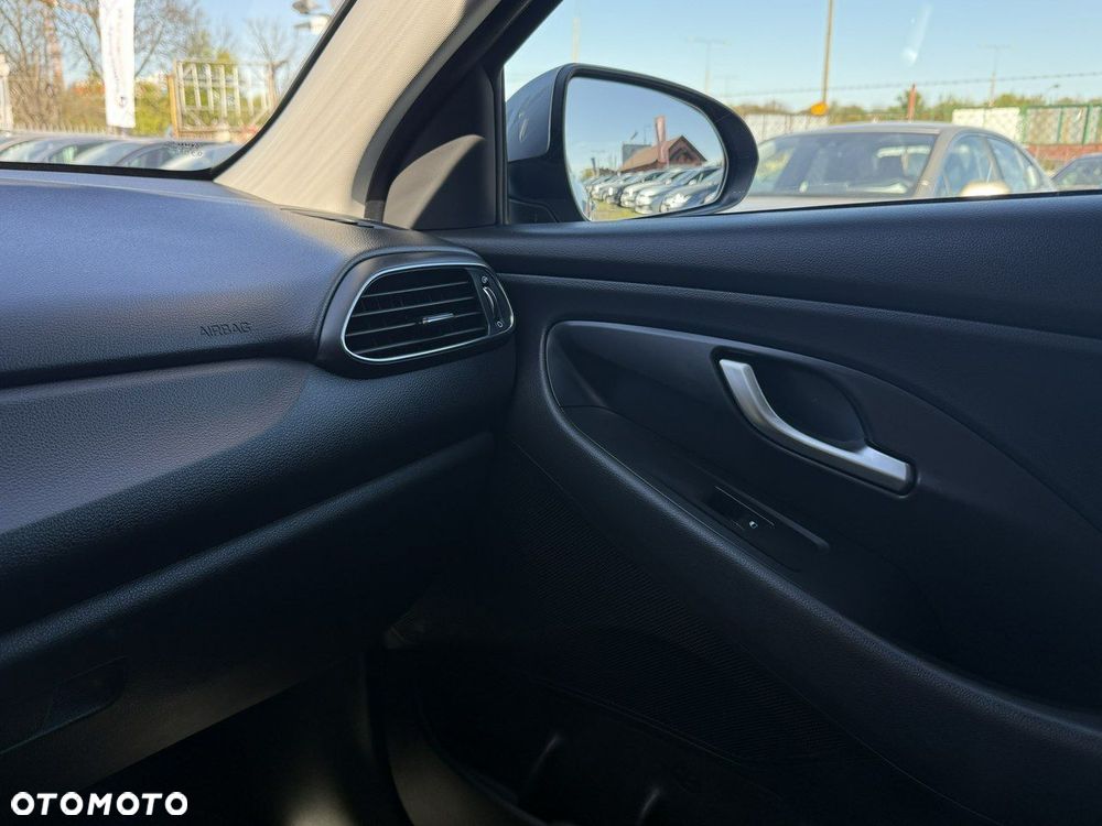 Hyundai i30 1.0 T-GDI Classic + - 31