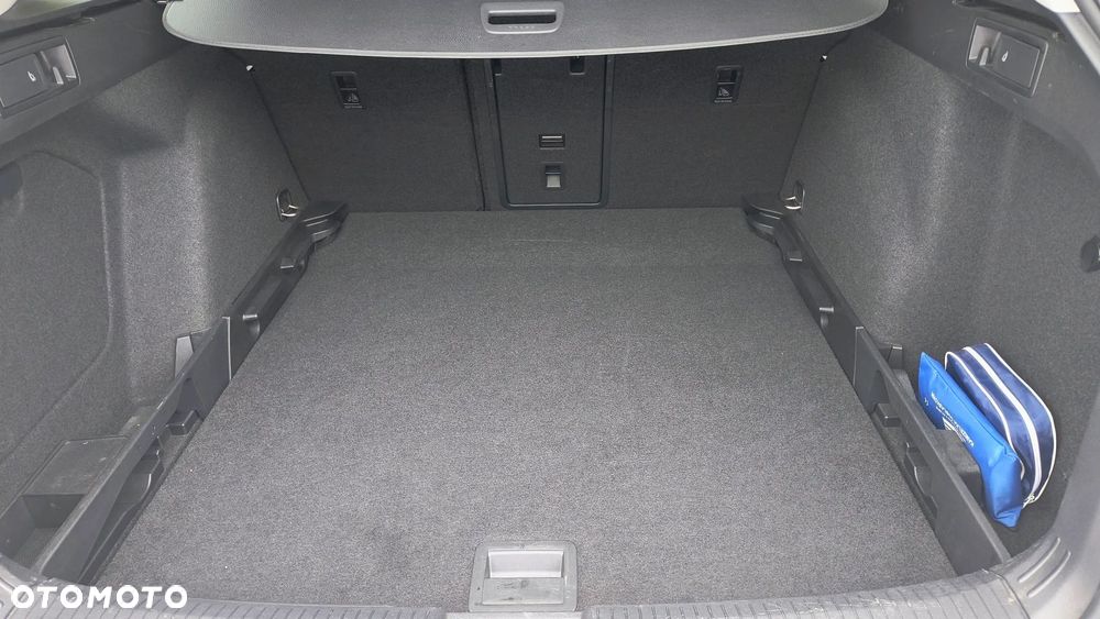 Volkswagen Golf Variant - 20