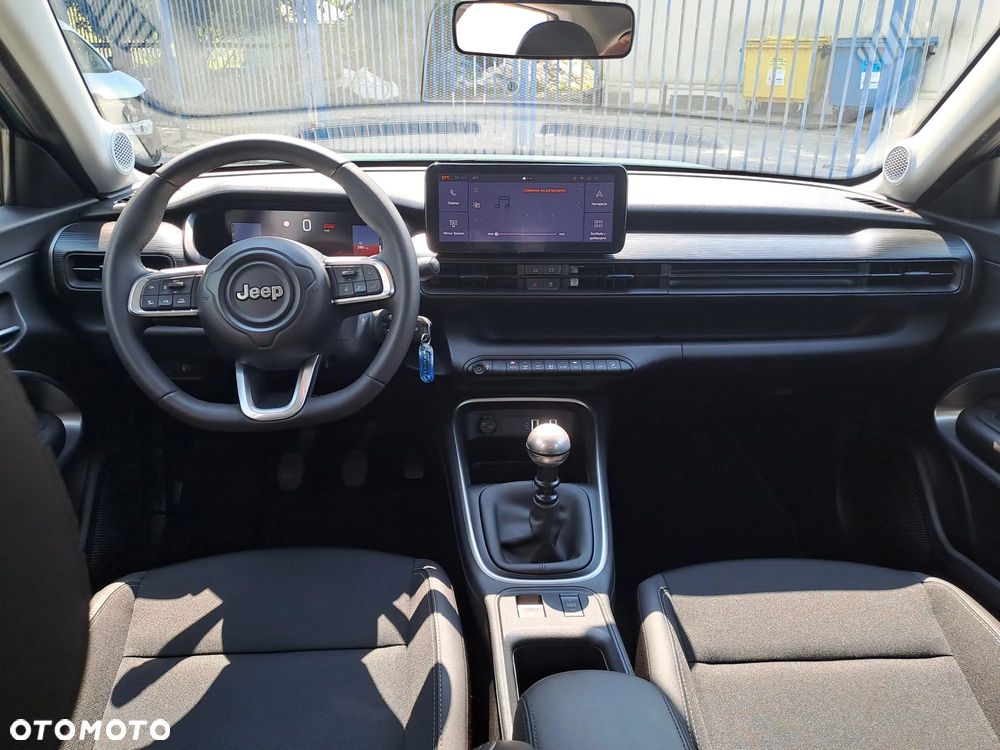 Jeep Avenger 1.2 GSE T3 Altitude FWD - 8