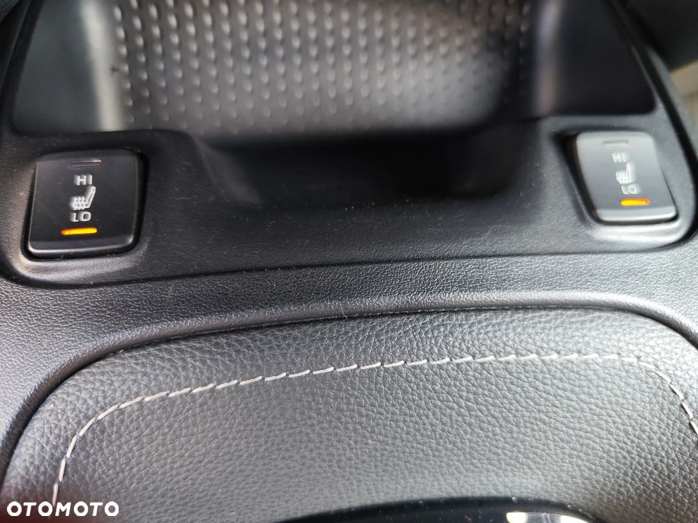 Toyota Corolla 1.8 Hybrid GPF Comfort - 29