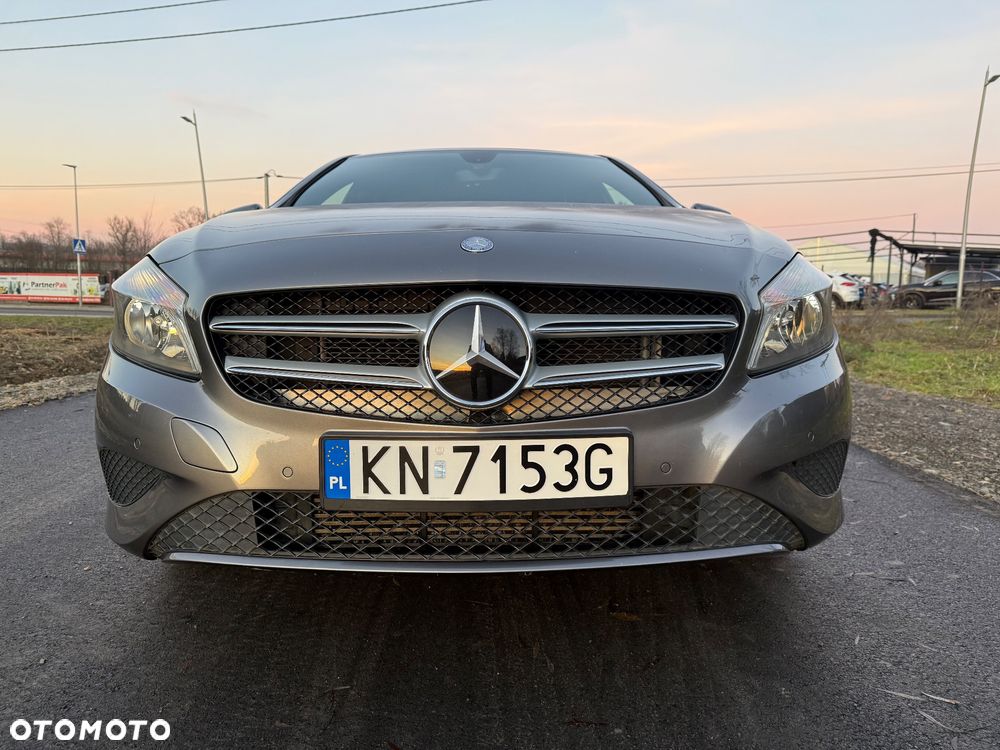 Mercedes-Benz Klasa A 180 CDI (BlueEFFICIENCY) Urban - 27