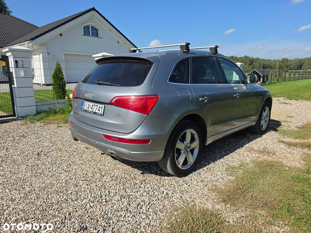 Audi Q5 3.2 FSI Quattro S tronic - 4