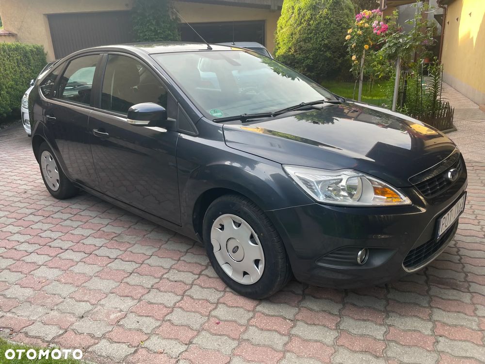 Ford Focus Ghia - 7