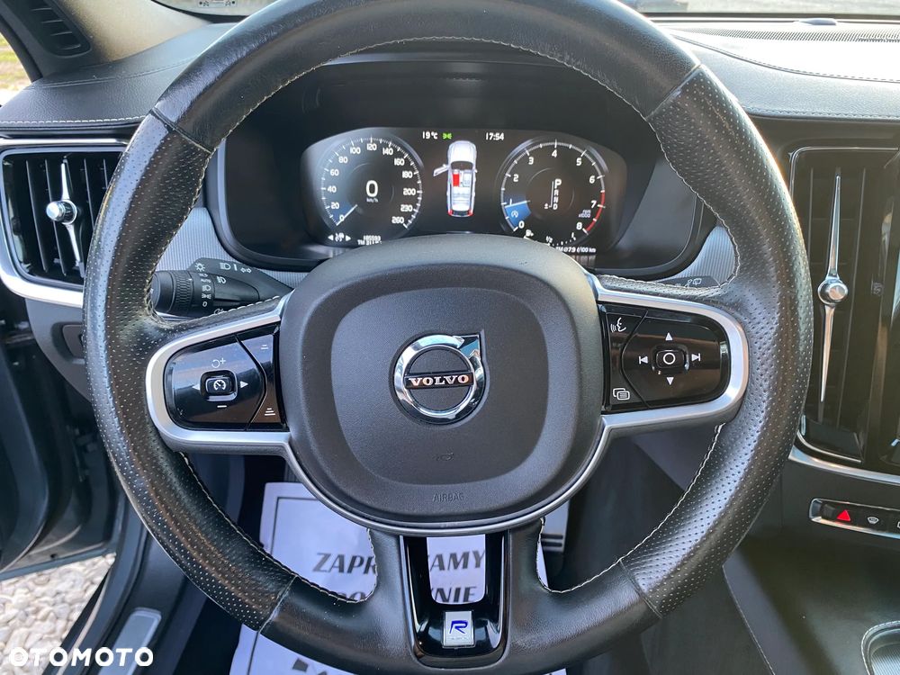 Volvo V90 T4 Geartronic R Design - 27
