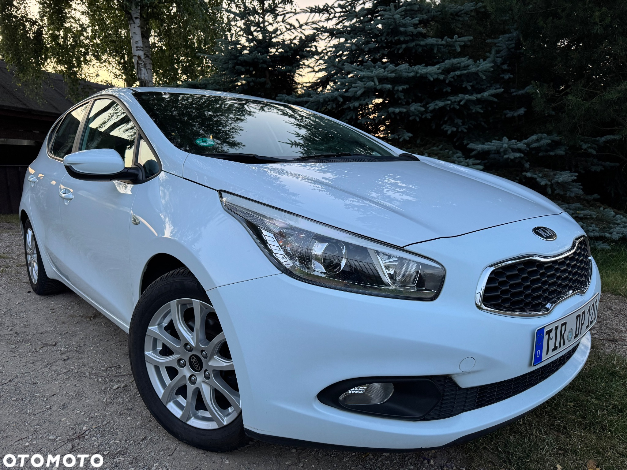 Kia Ceed - 29