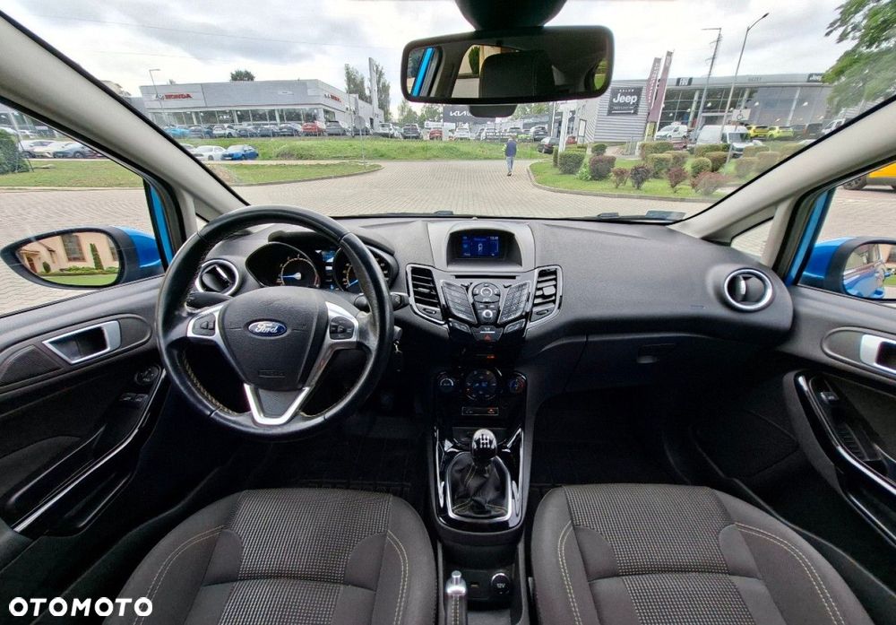 Ford Fiesta - 22