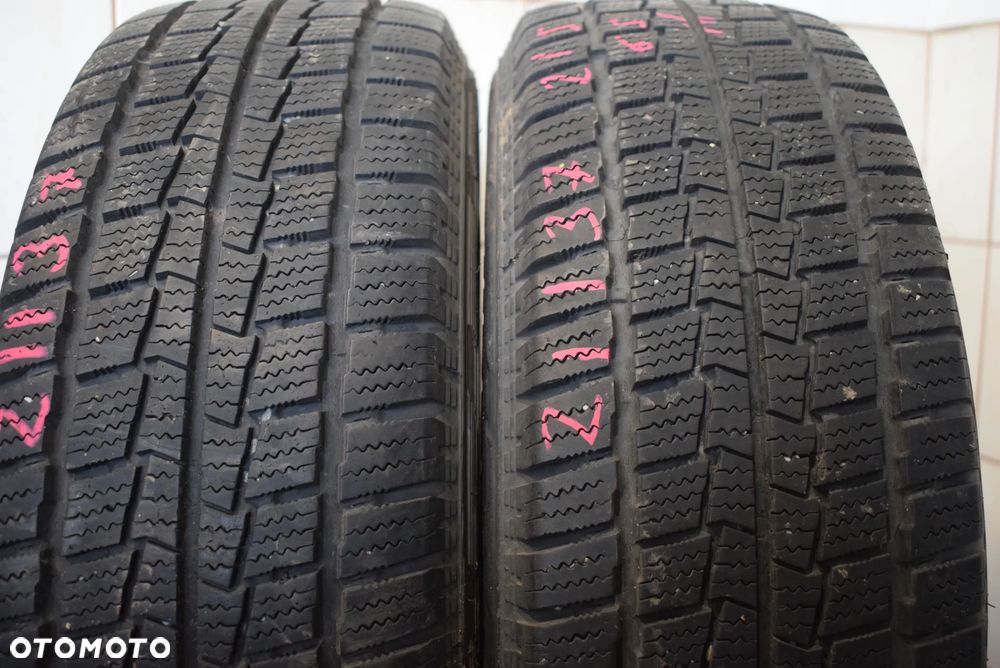 R16C 215/65 Hankook Winter RW06 Cena za parę - 1