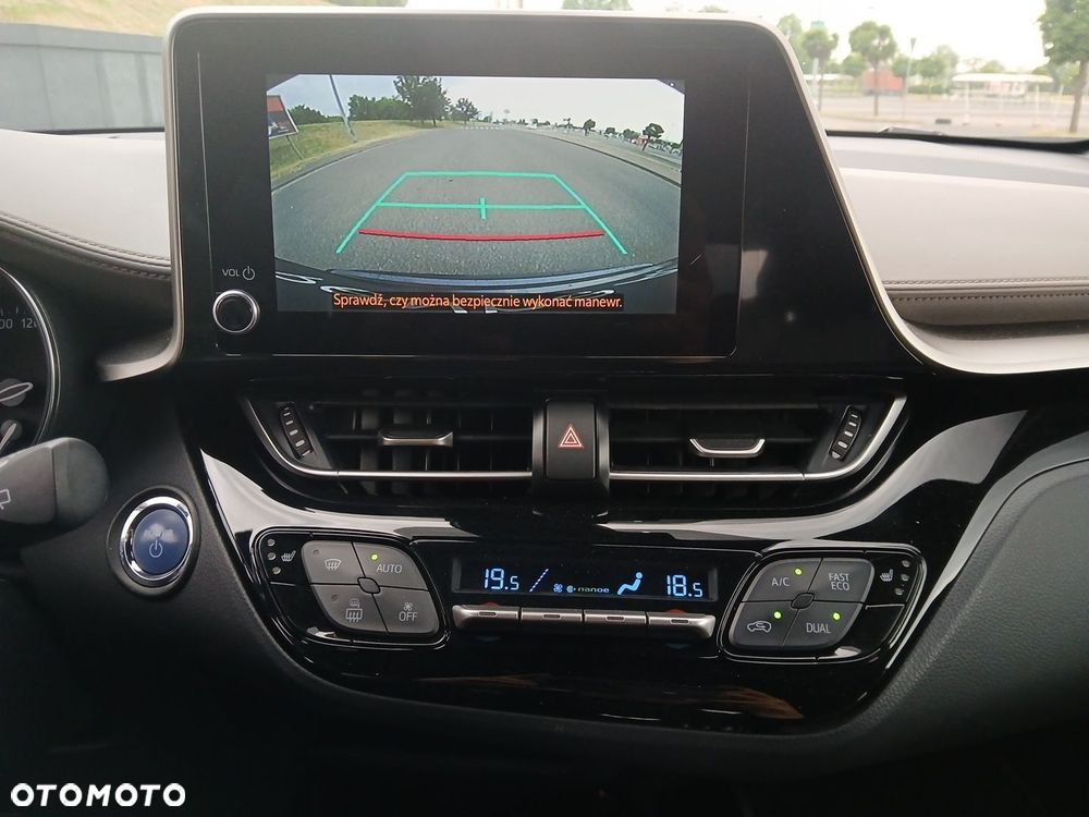 Toyota C-HR 2.0 Hybrid Executive - 30