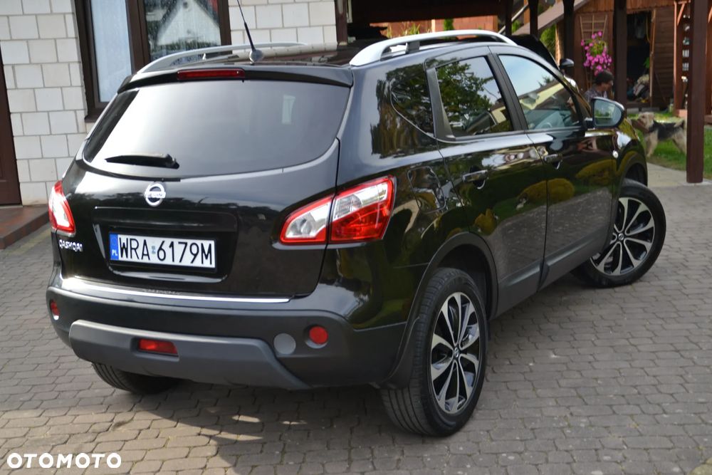 Nissan Qashqai 2.0 360 - 16
