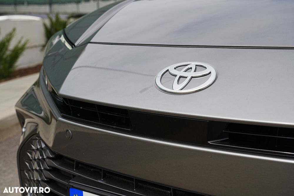 Toyota Camry 2.5 Hybrid Exclusive - 7