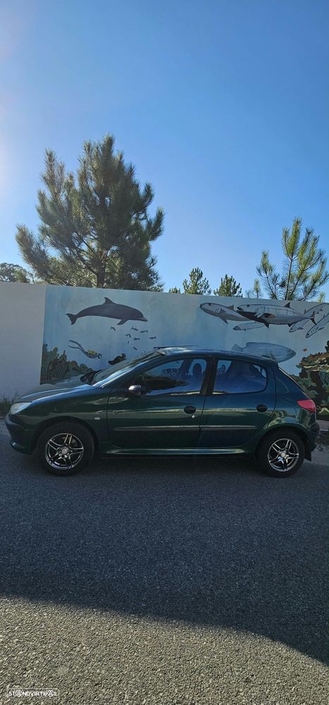 Peugeot 206 - 4