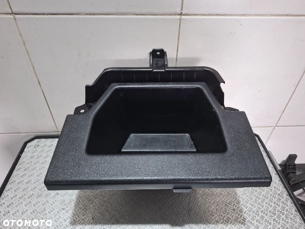 Wnęka bagażnika BMW X3 F25 2013 rok nr 9175120 - 1