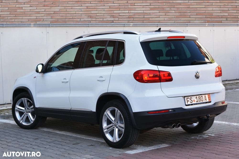 Volkswagen Tiguan 2.0 TDI DPF 4Motion BlueMotion Technology DSG Exclusive - 4