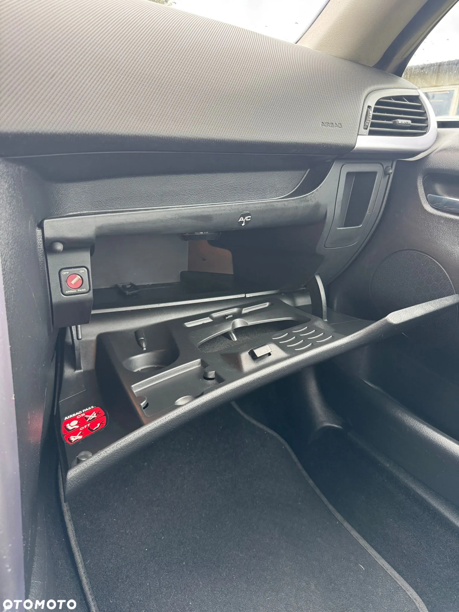 Peugeot 207 CC - 25