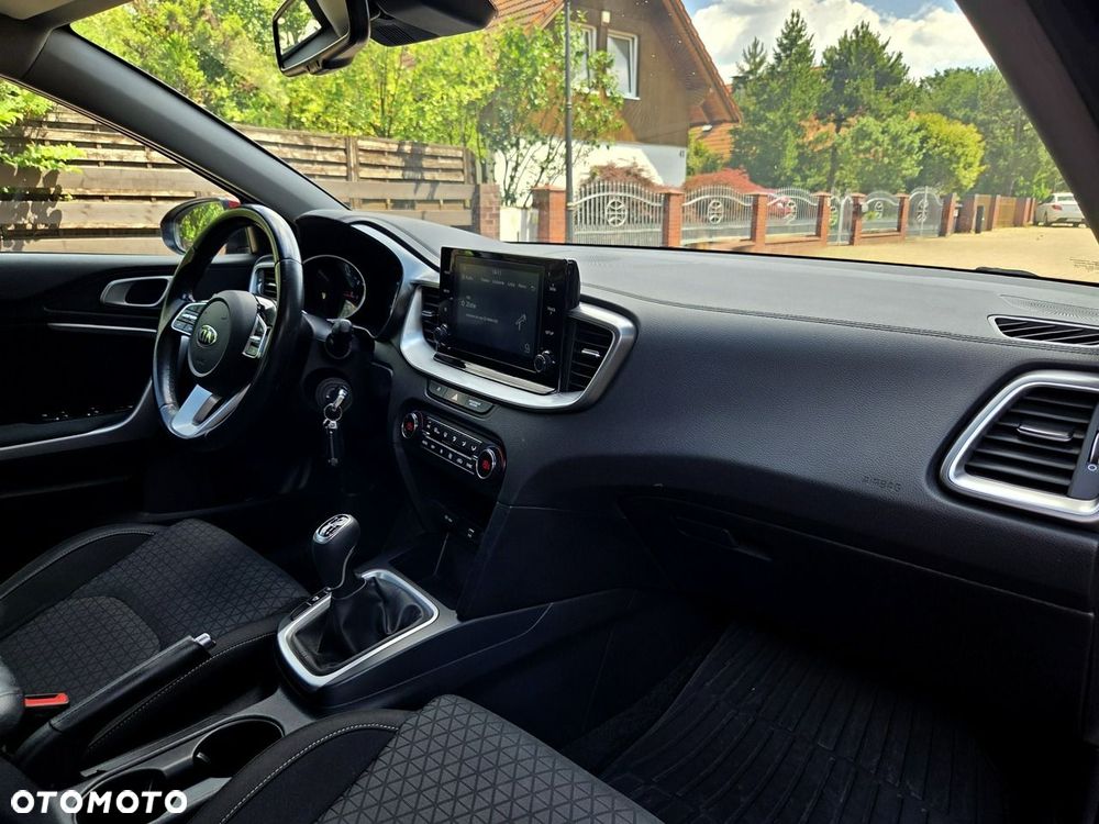 Kia Ceed 1.6 CRDi Edition 7 - 6