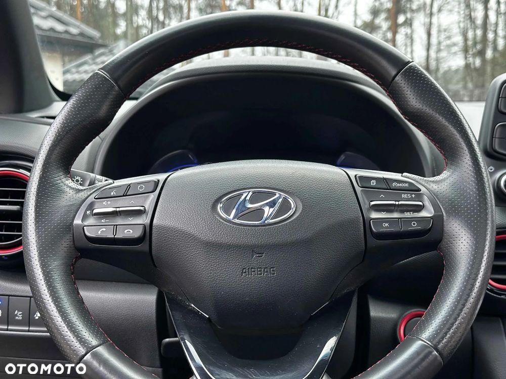 Hyundai Kona 1.6 CRDi DCT 4WD Premium - 26