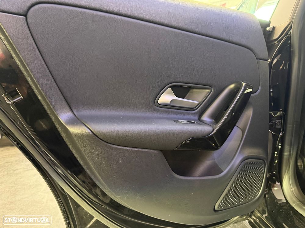Mercedes-Benz CLA 180 d 7G-DCT Edition 2020 - 14