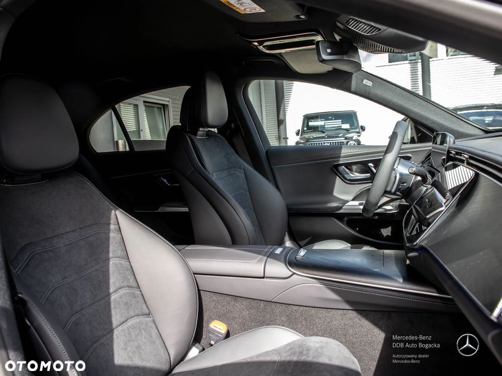 Mercedes-Benz Klasa E 220 d mHEV 4-Matic AMG 9G-Tronic - 7