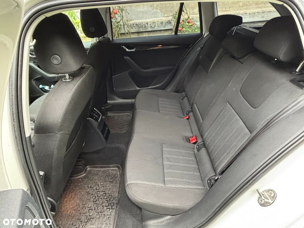 Skoda Octavia 2.0 TDI Style - 13