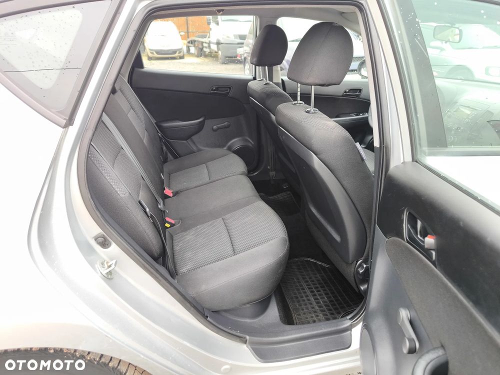 Hyundai i30 1.4 Classic + - 16