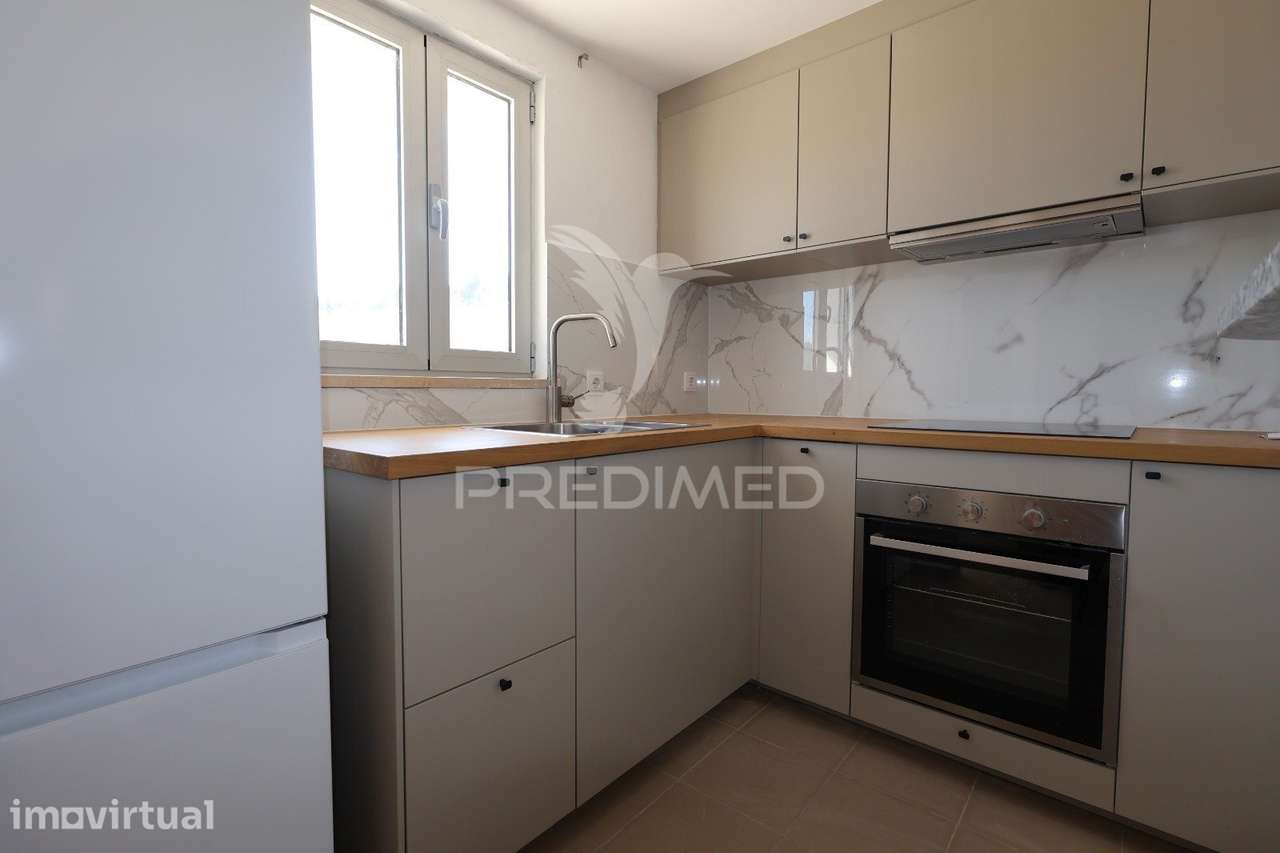 MORADIA T3 REMODELADA | GARRUCHAS – BATALHA - Grande imagem: 2/10