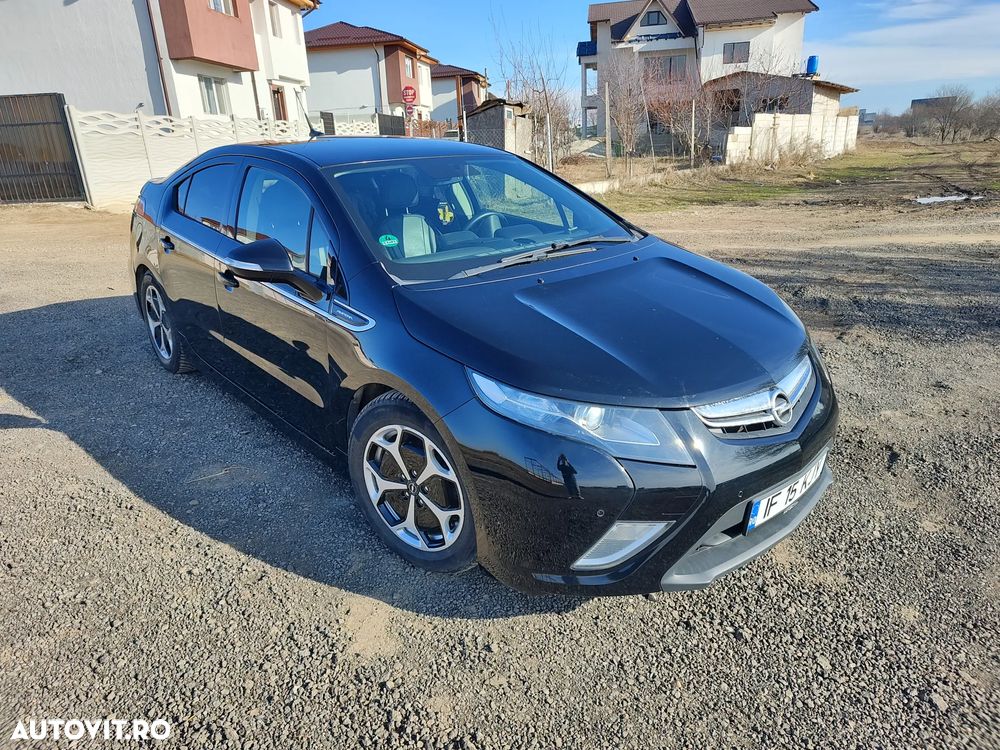 Opel Ampera - 11