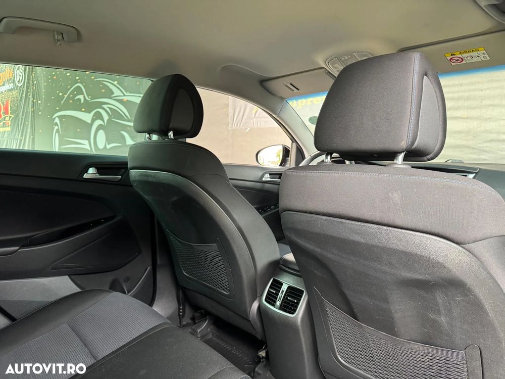 Hyundai Tucson blue 1.7 CRDi 2WD Advantage - 8