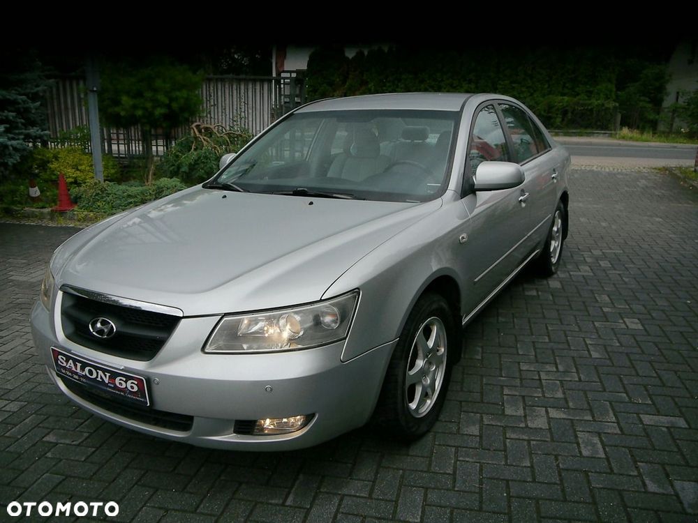 Hyundai Sonata 2.4 GLS - 15