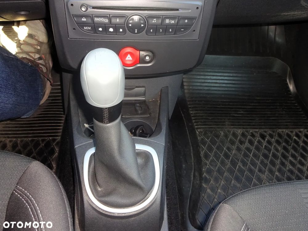 Renault Clio - 3
