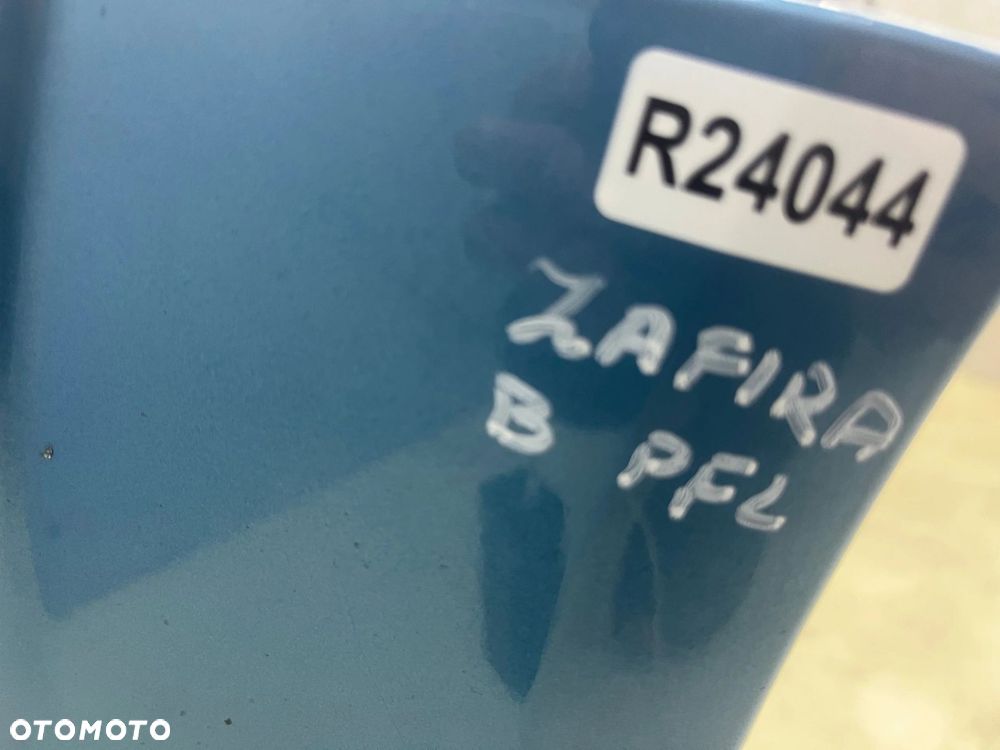 Zderzak przedni Opel Zafira B 05-08r. Przedlift przód 4XPDC 13124959 Z20N - 18